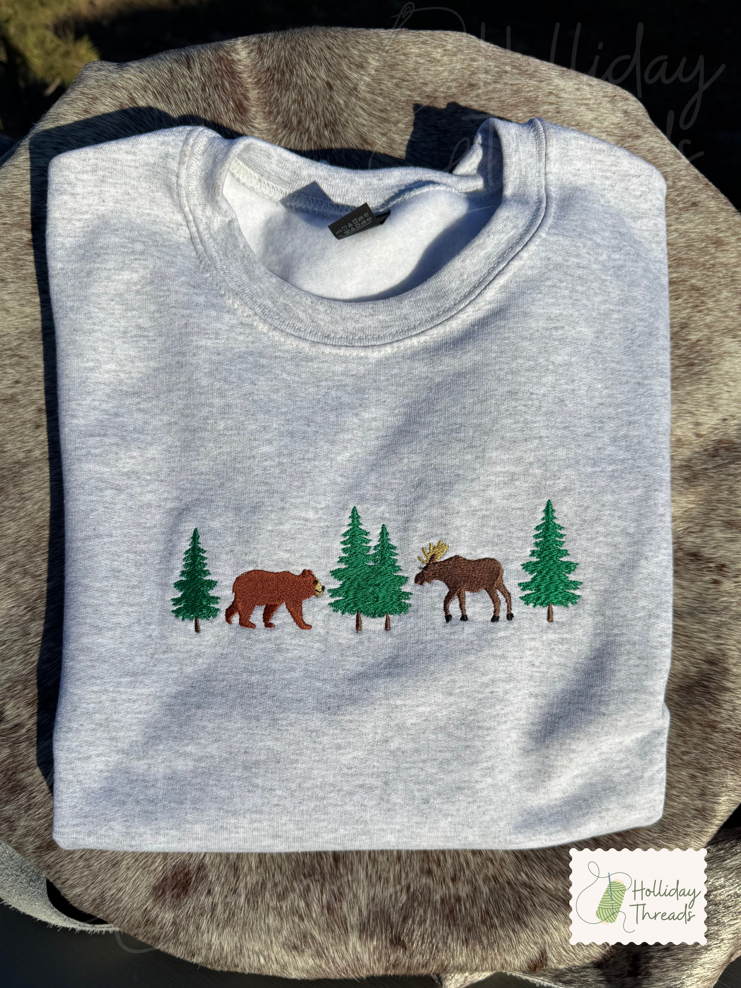 In The Mountains Embroidered Sweatshirt