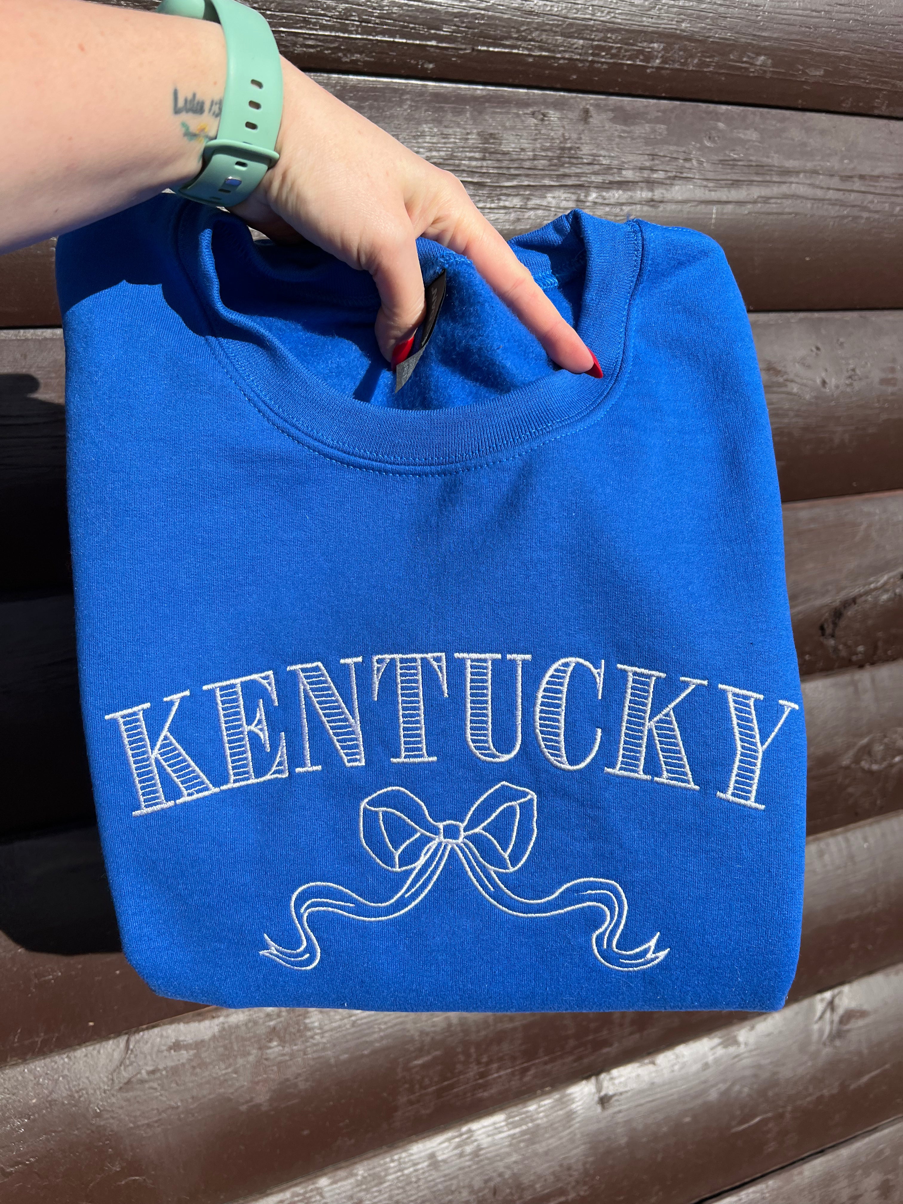 Kentucky Bow Embroidered Sweatshirt