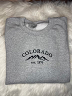 Colorado Mountains Embroidered Crewneck | Gray