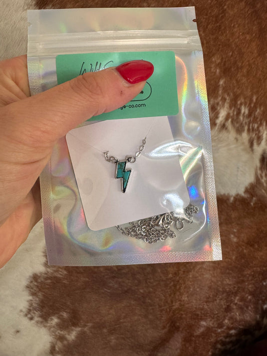 Necklaces (multiple styles, check pictures!!)